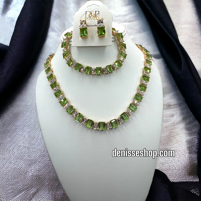 14K GREEN NECKLACE SET C1196