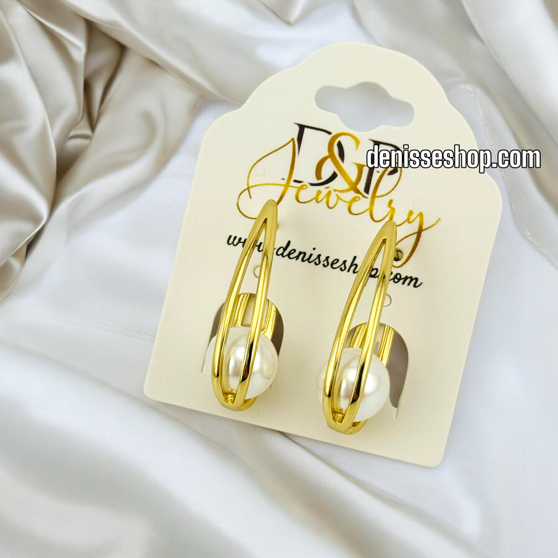 14K GOLD / WHITE PEARL  HUGGIES EARRING E680