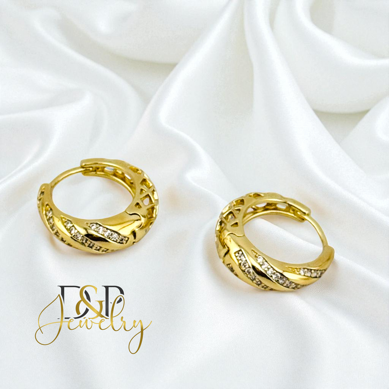 14K GOLD FASHION HOOP EARRING HP739