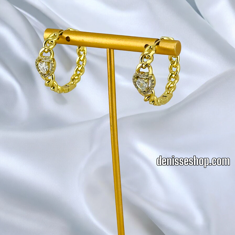 14K WHITE HEART STONE  HOOP EARRING HP538