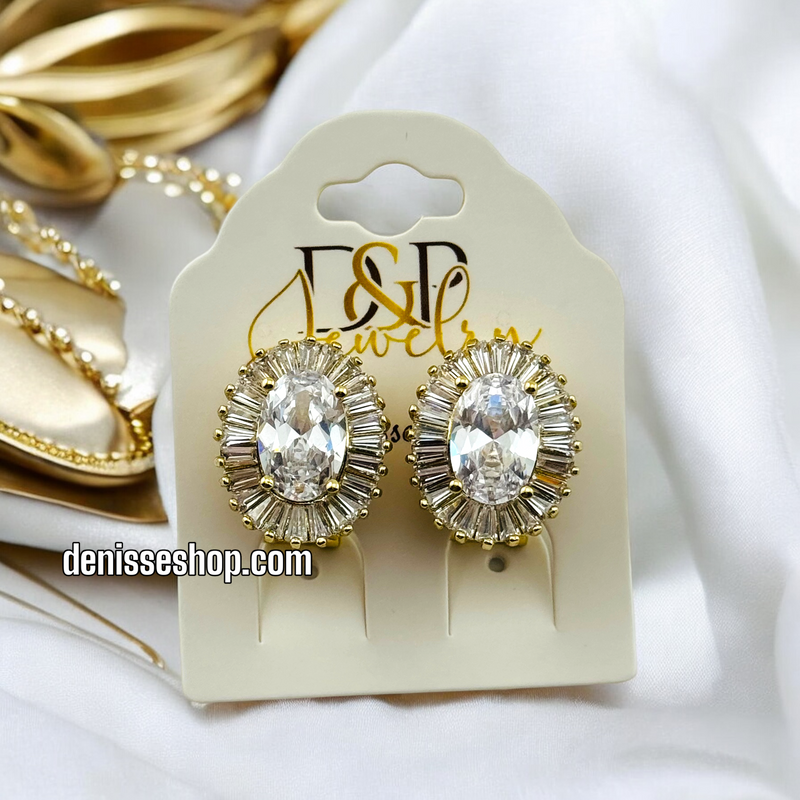 14K WHITE STONE EARRING E632