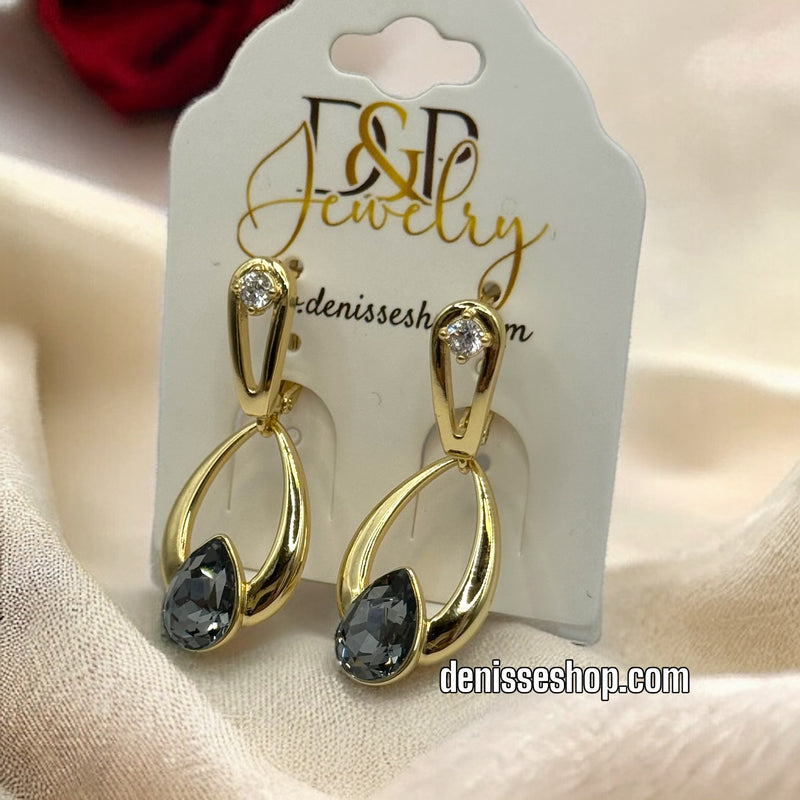 14K BLACK EARRINGS E392