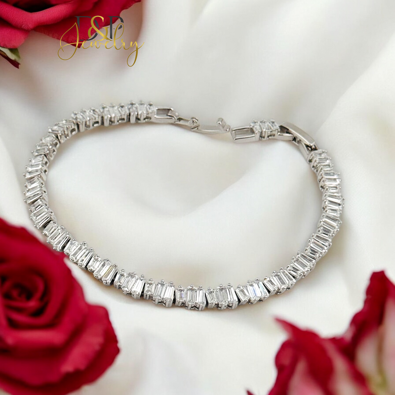 SILVER WHITE STONES BRACELET BR701