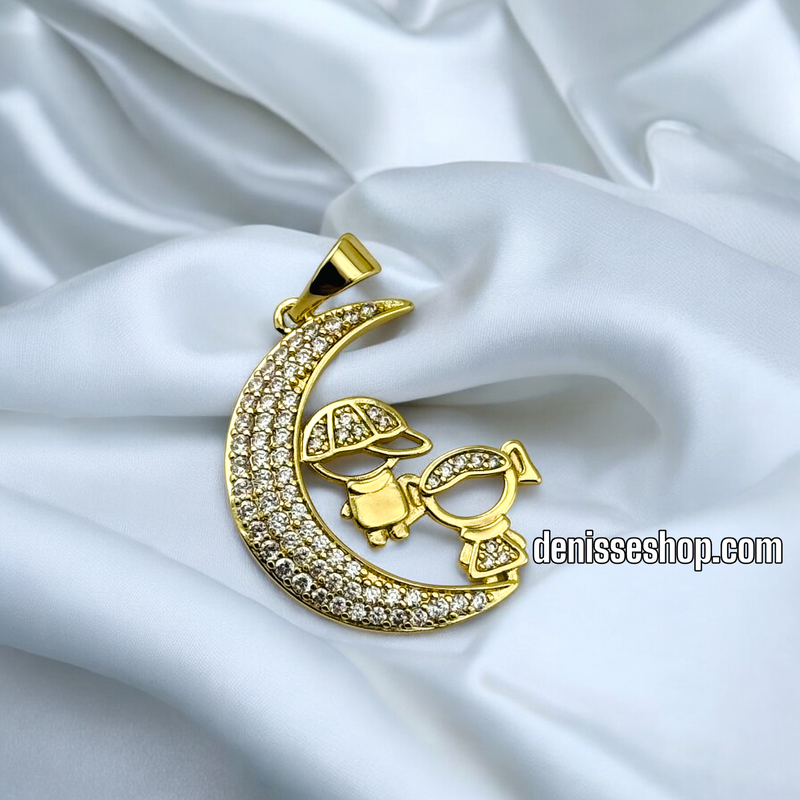 14K WOMEN/ BOY AND GIRL WITH MOON PENDANT P526