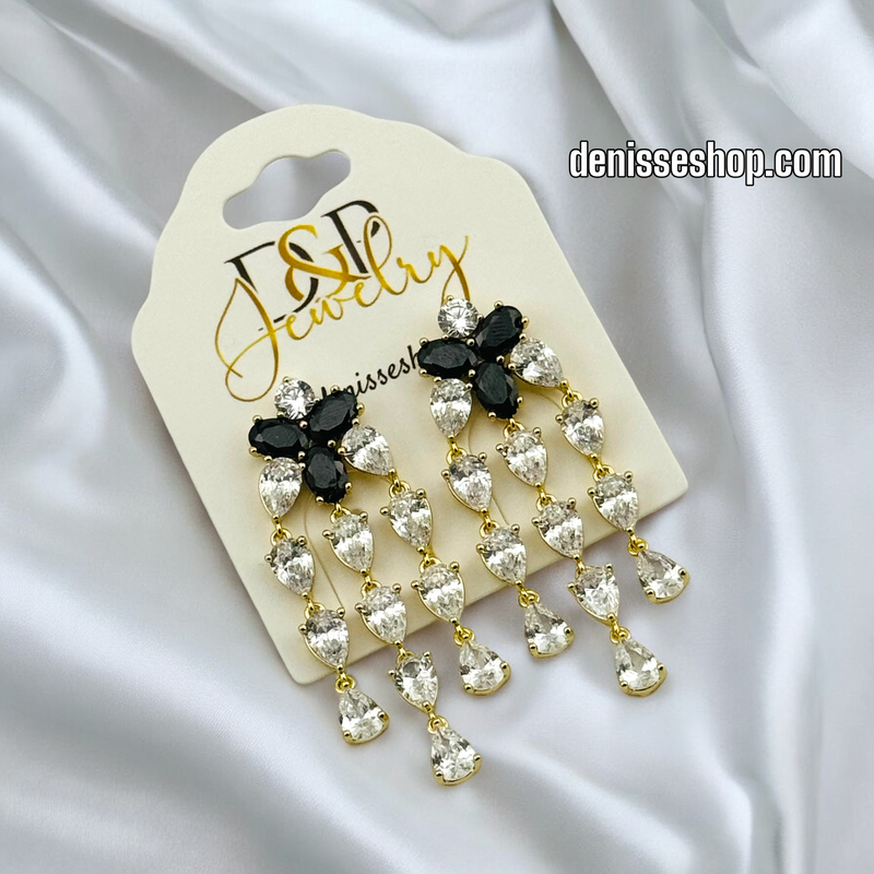 14K BLACK EARRING E610