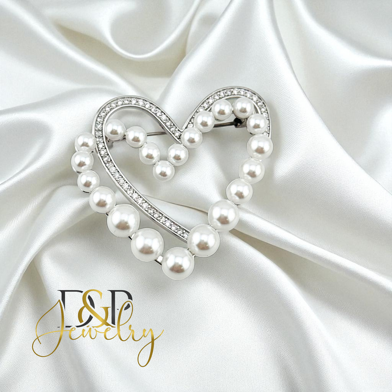 14K SILVER HEART WITH PEARLS BROOCH PIN P924