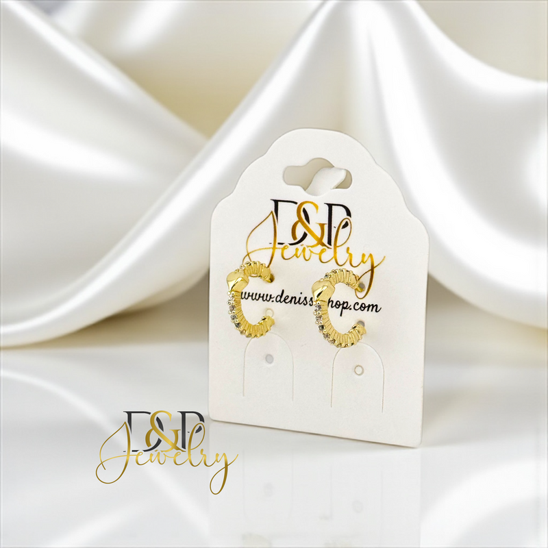 14K SMALL HEART HOOP HP721
