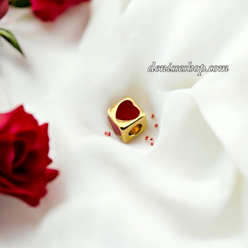 14K RED HEART SPACER P673