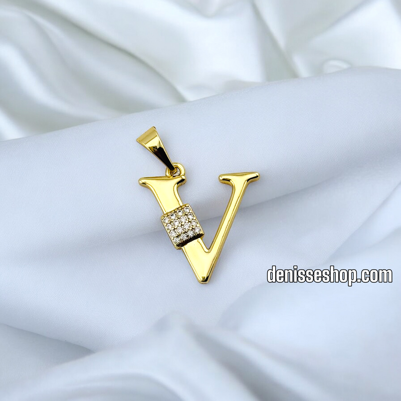 14K FASHION LARGE LETTER PENDANT P645