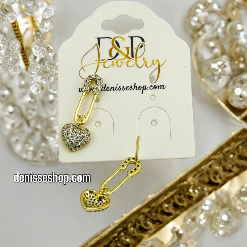 14K SAFETY PIN HEART EARRING E583