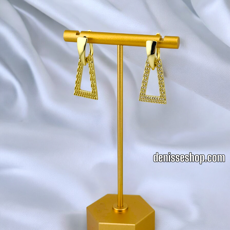 14K GOLD LONG HUGGIE EARRING E797