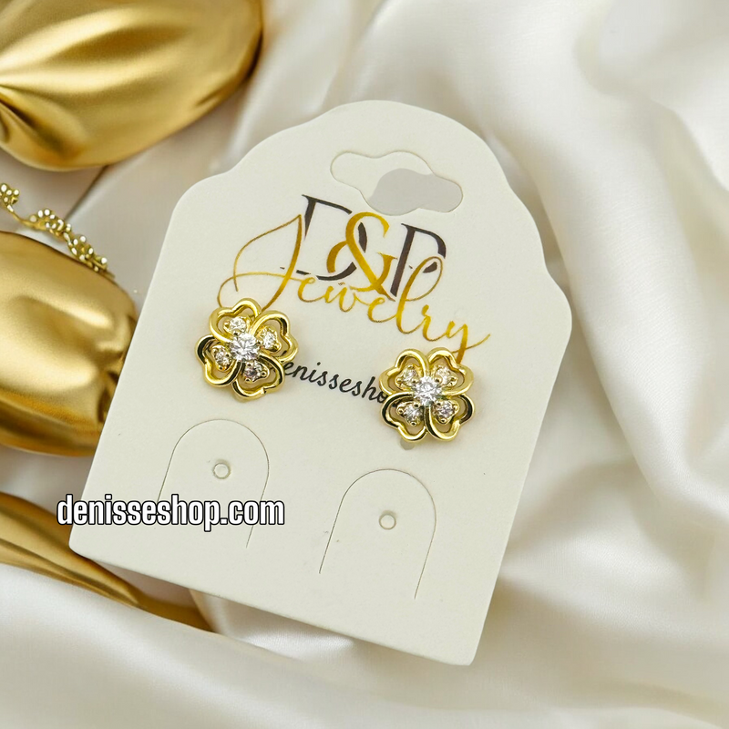 14K WHITE STONE FLOWER EARRING E622