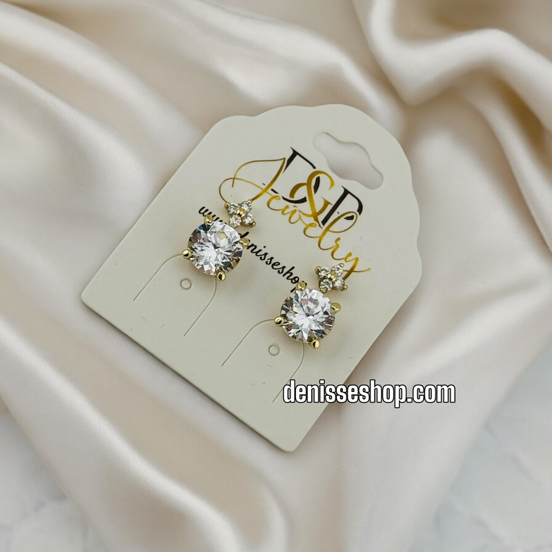 14K WHITE STONE EARRINGS E518