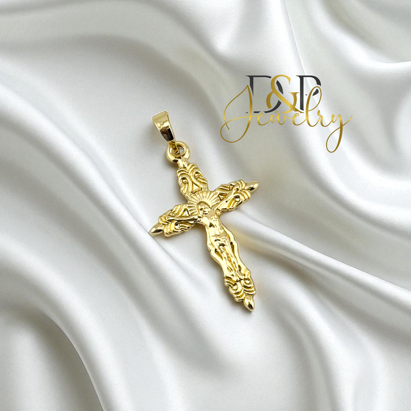 14K GOLD CROSS PENDANT P894