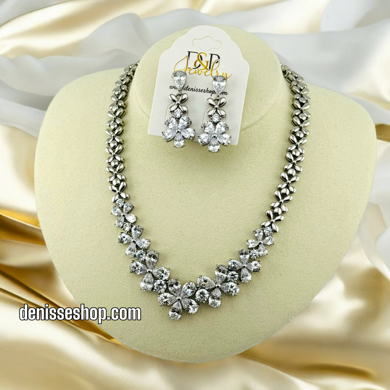 14K SILVER FLOWER NECKLACE SET N18