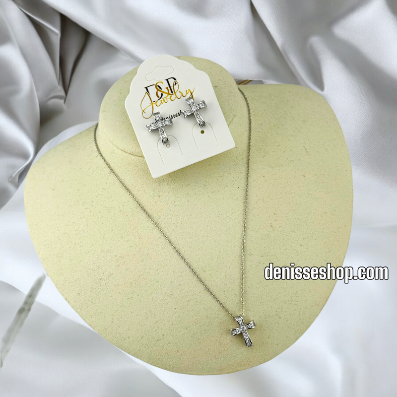 SILVER / WOMEN WHITE STONE CROSS NECKLACE N146