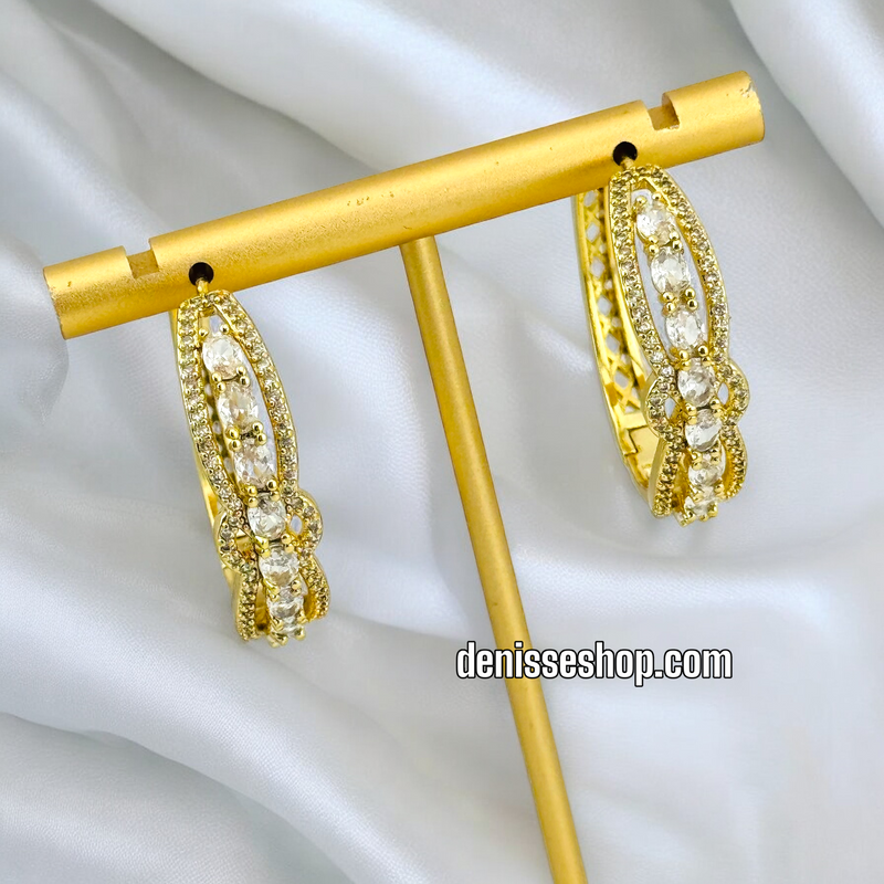 14K WHITE STONE HOOPS HP452