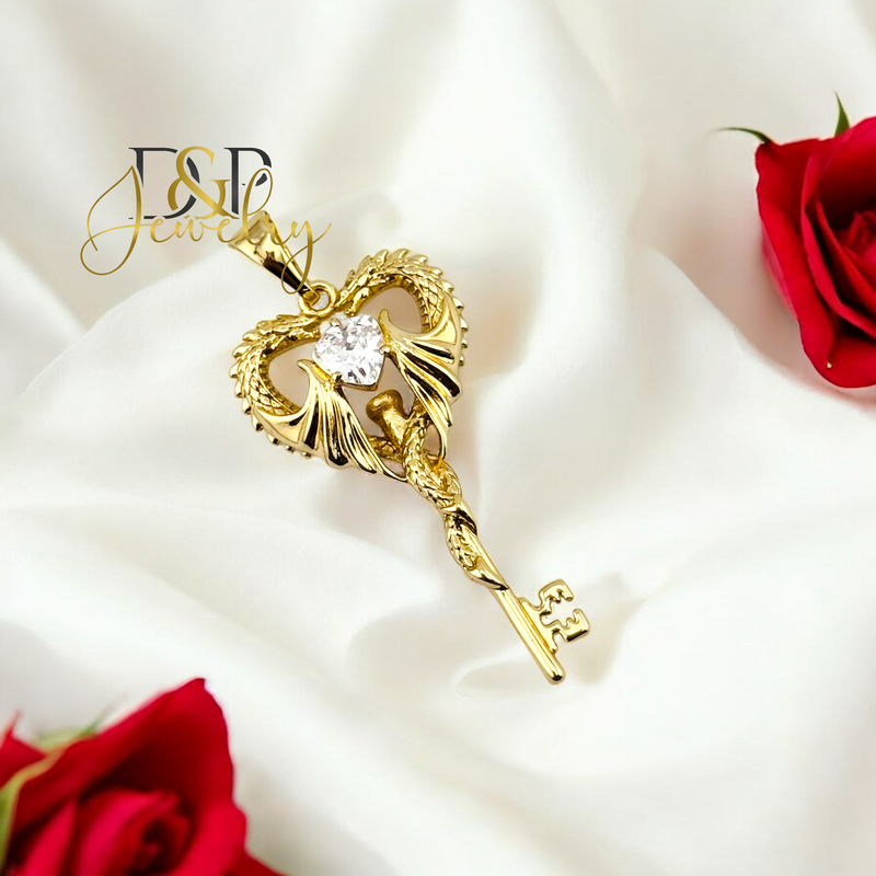 14K FANCY HEART KEY PENDANT P826