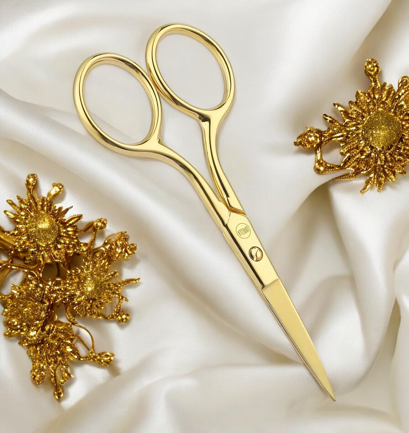 Lurella Lash Scissors