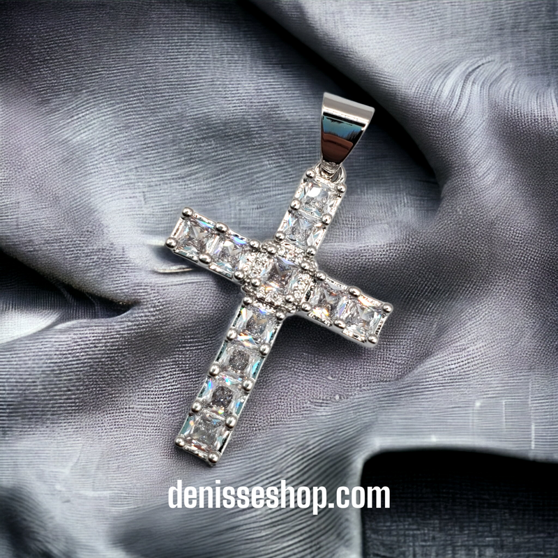 Silver Cross Pendant P35