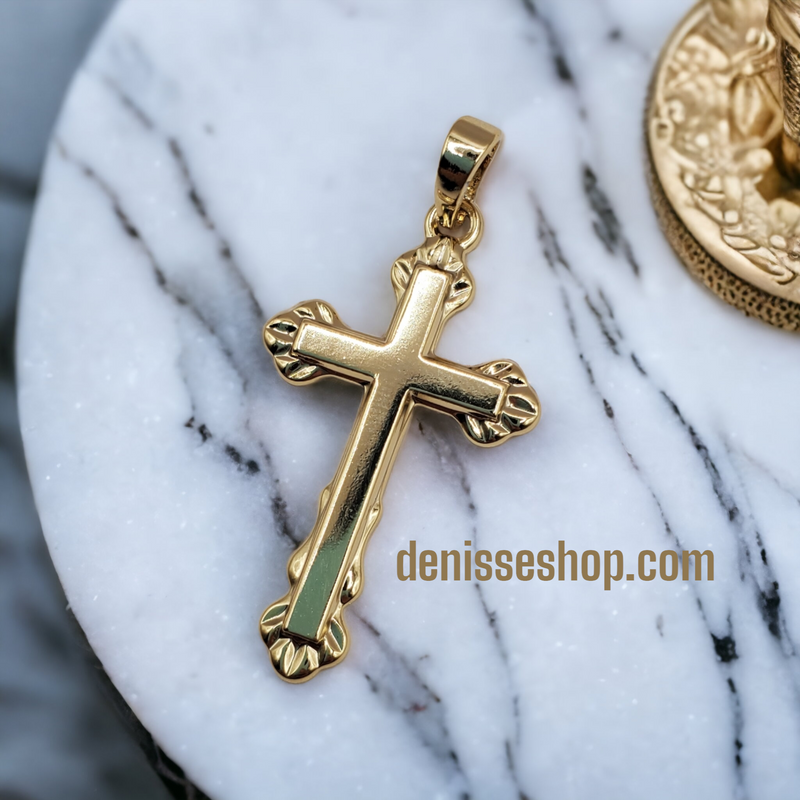 Cross Pendant P61