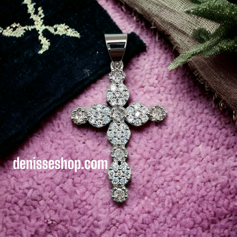 Silver Cross Pendant P34