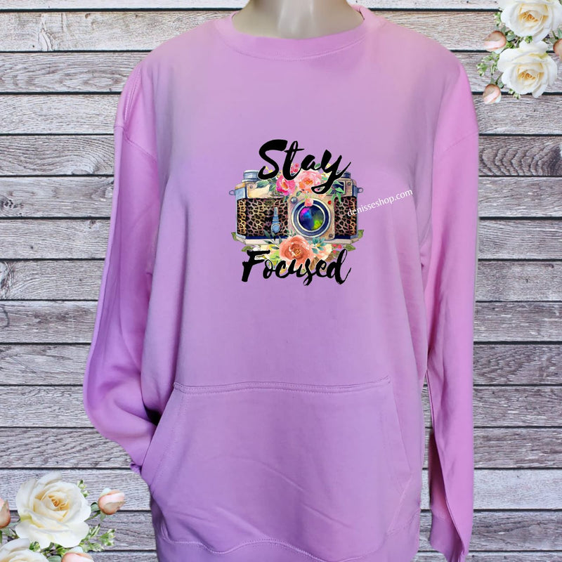 DENISSE BOUTIQUE SWEATSHIRT STAY FOCUSED SN019